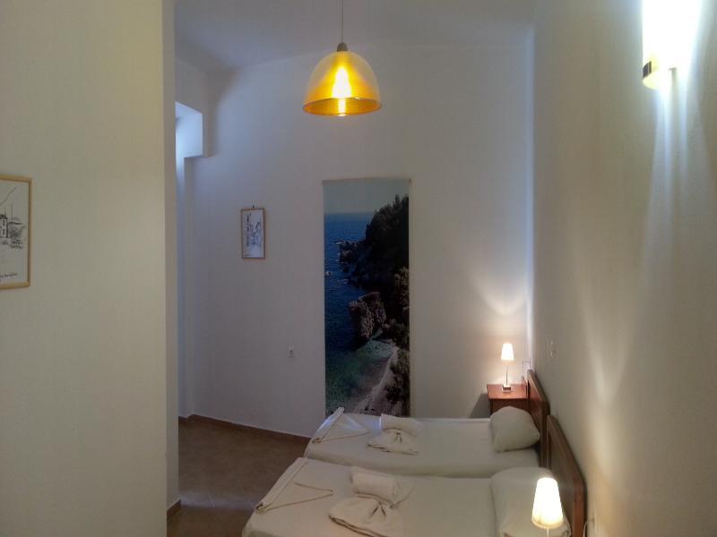 Nereides Seaside Apartments Marathókampos Eksteriør billede
