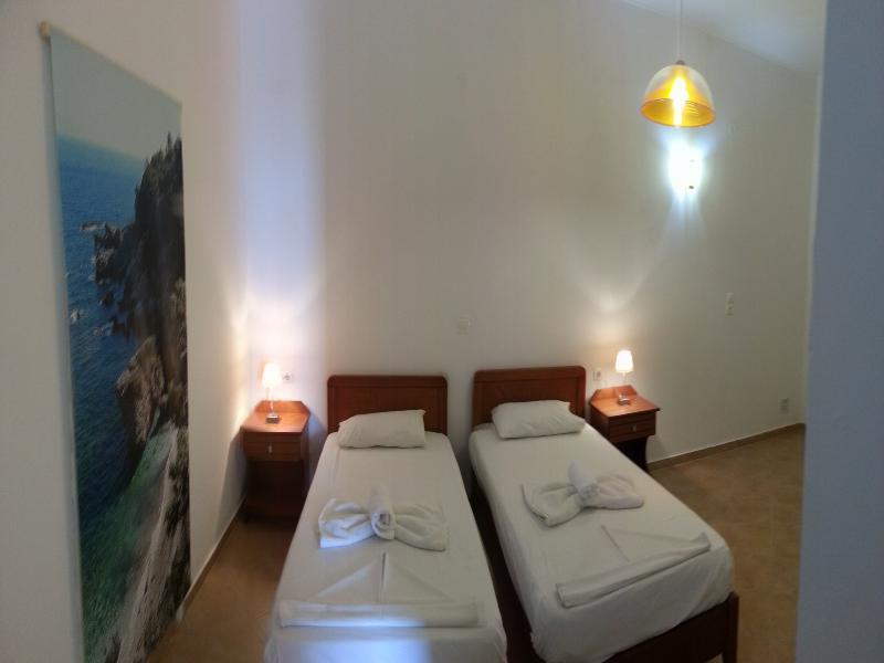 Nereides Seaside Apartments Marathókampos Eksteriør billede